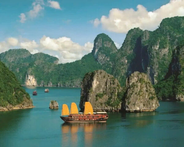 TOUR HÀ NỘI - NINH BÌNH - HẠ LONG 5N4Đ - Image 4